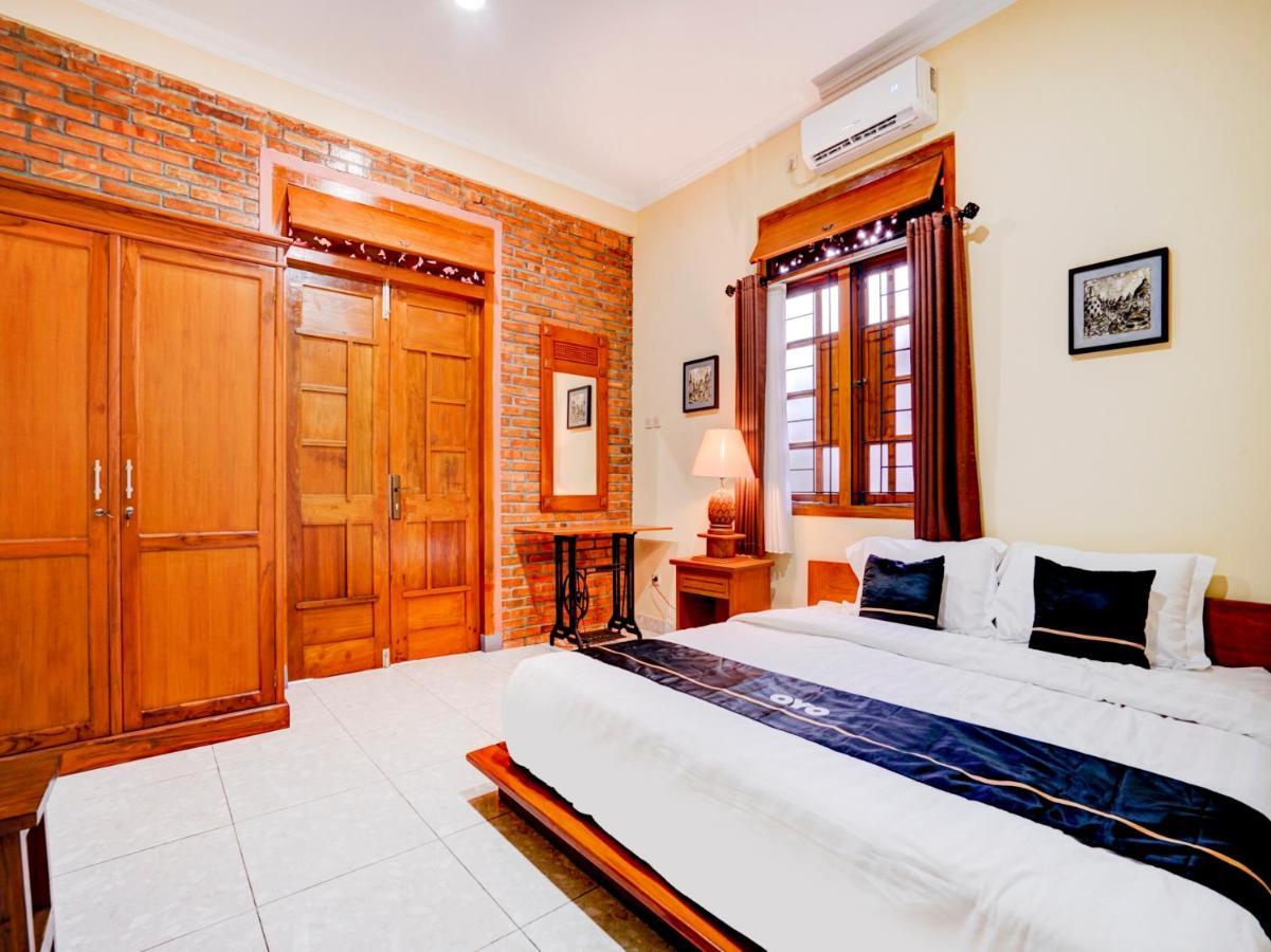 Super Oyo Collection O 90265 Cempoko Mulyo Homestay Syariah Tugu Exterior foto
