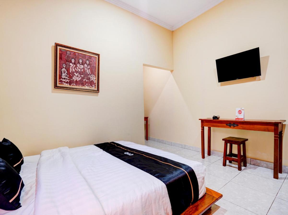 Super Oyo Collection O 90265 Cempoko Mulyo Homestay Syariah Tugu Exterior foto