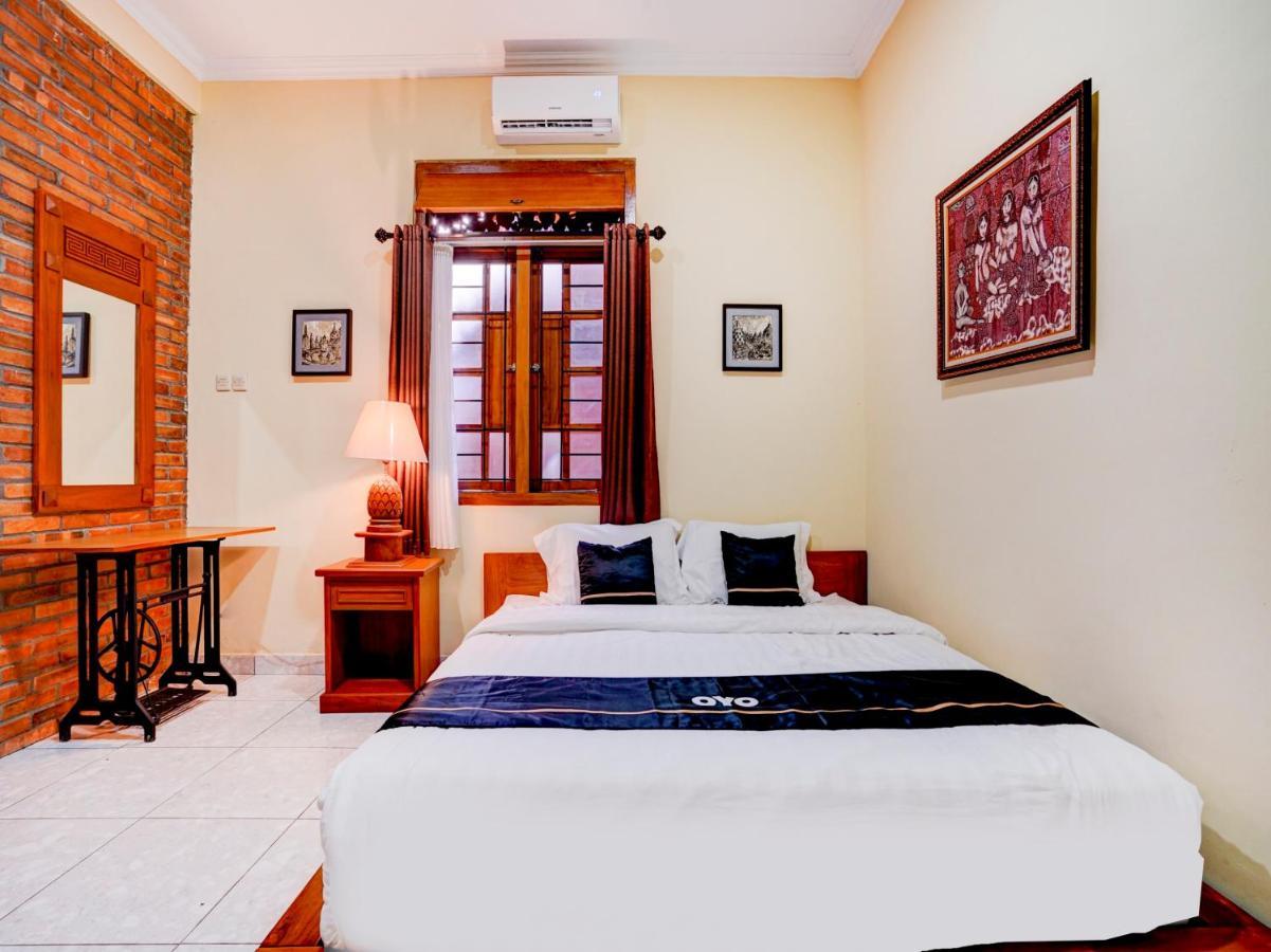 Super Oyo Collection O 90265 Cempoko Mulyo Homestay Syariah Tugu Exterior foto