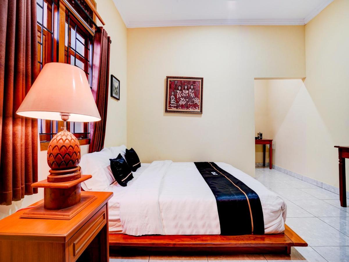 Super Oyo Collection O 90265 Cempoko Mulyo Homestay Syariah Tugu Exterior foto